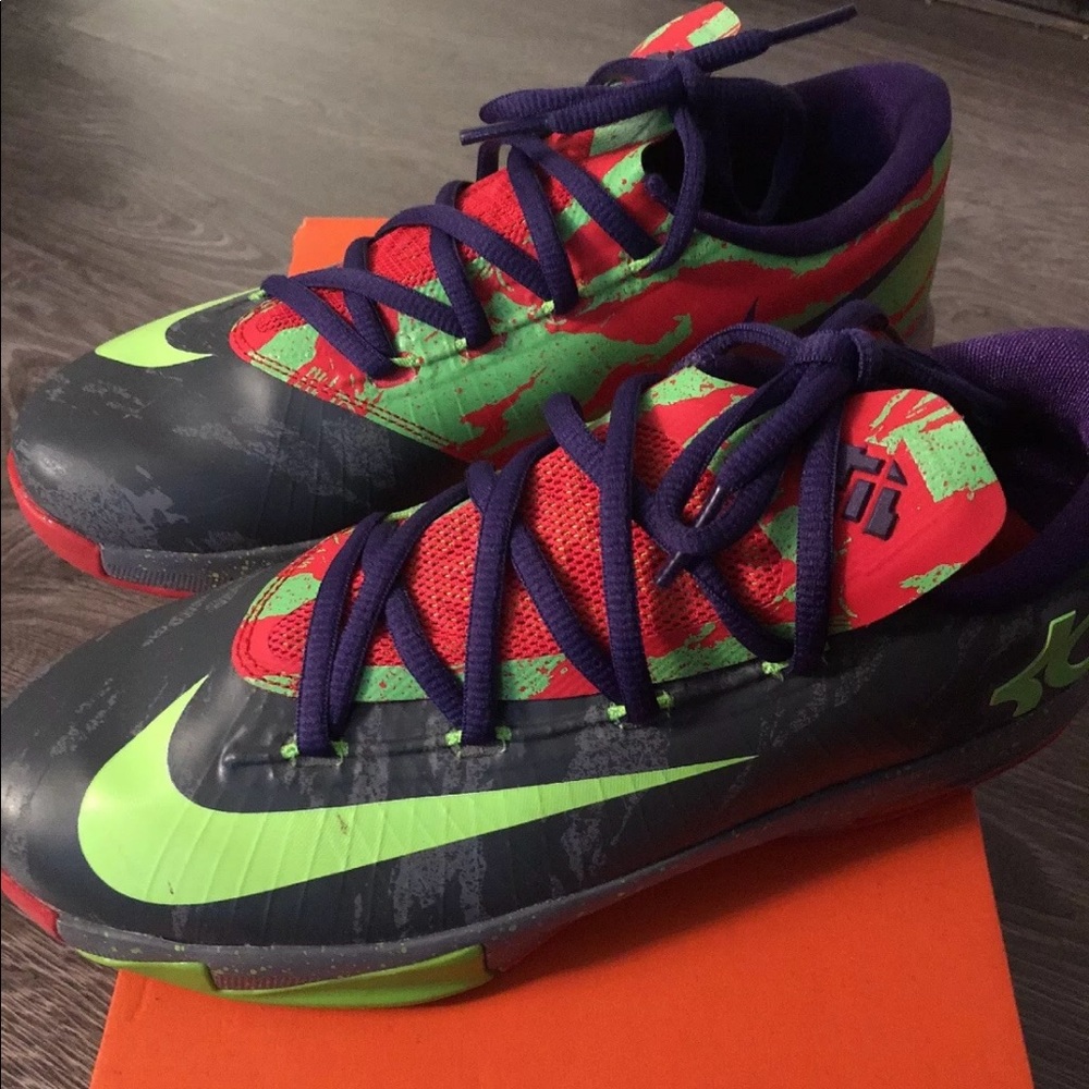 Nike KD sneakers